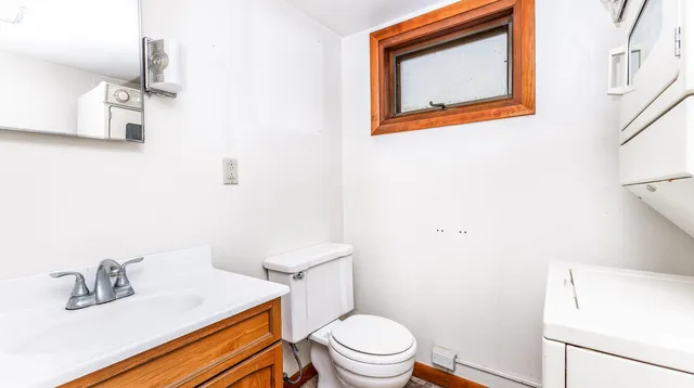 $190,000 | 415 West Columbia Avenue, Stockton, IL 61085