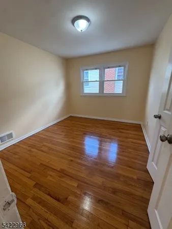 $3,000 | 468 Boyden Avenue, Maplewood, NJ 07040
