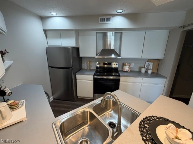 6745 Tippecanoe Road, Unit 2 Canfield, OH 44406 - Photo 11 of 23 Kitchen