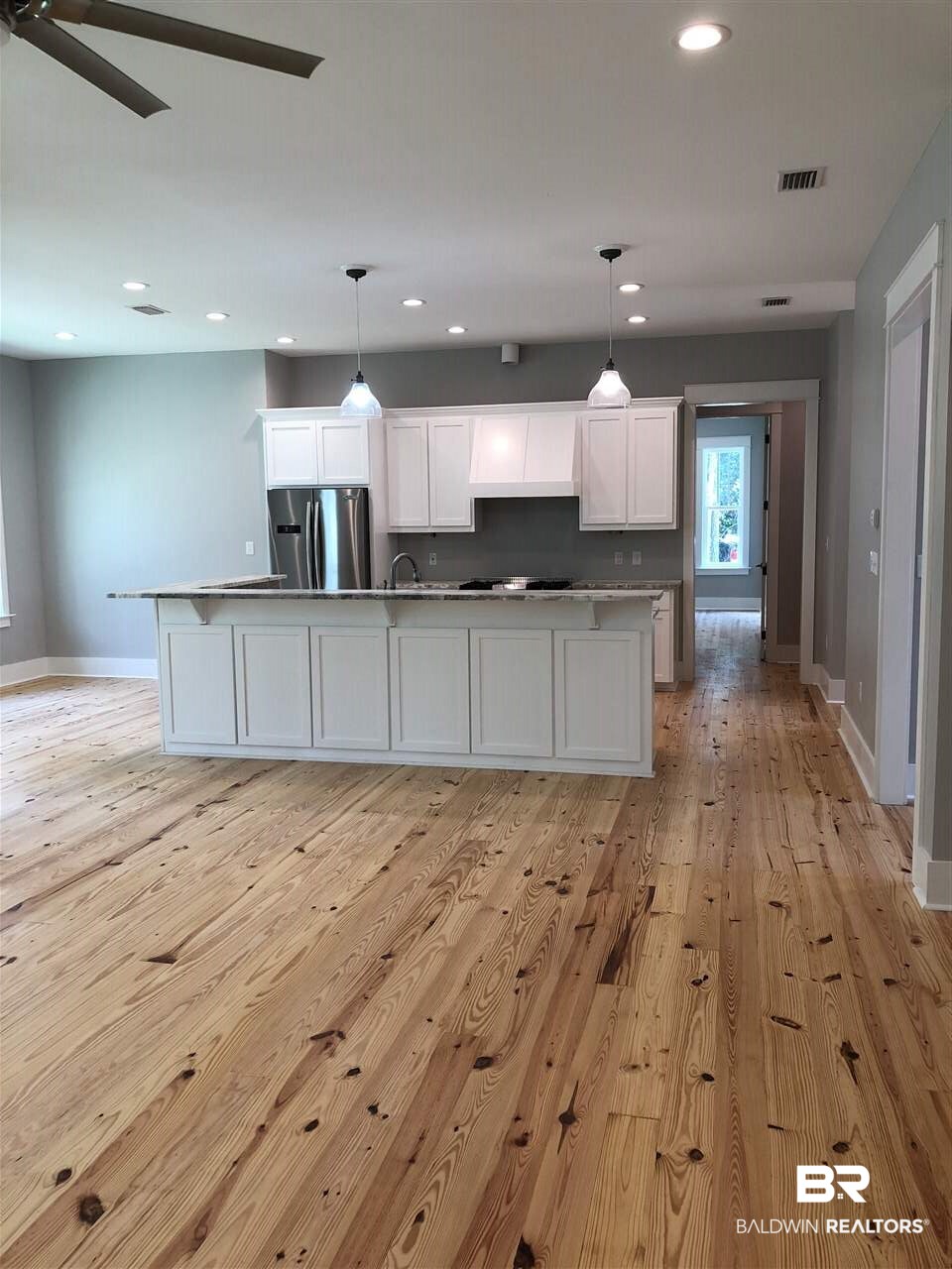 5598 Millhouse Road Gulf Shores, AL 36542 - Photo 9 of 29 Den/Kitchen