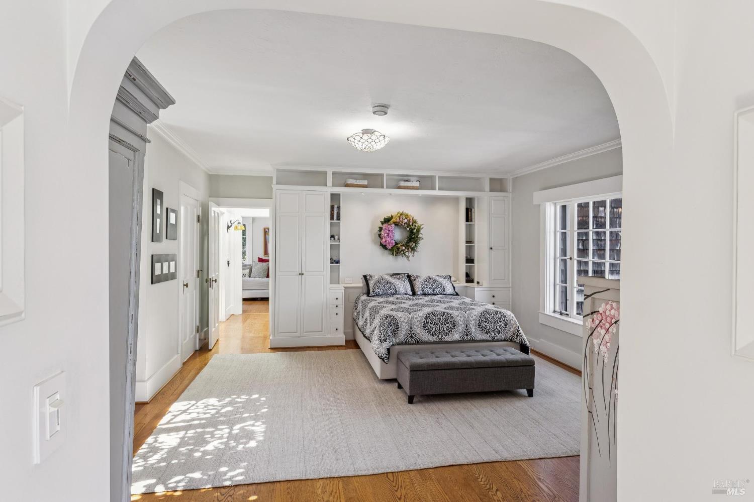 157 Beach Road Belvedere, CA 94920 - Photo 18 of 53 Gallery Image 18
