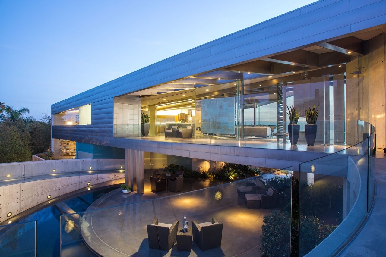 532 Neptune Avenue Encinitas, CA 92024 - Photo 3 of 10