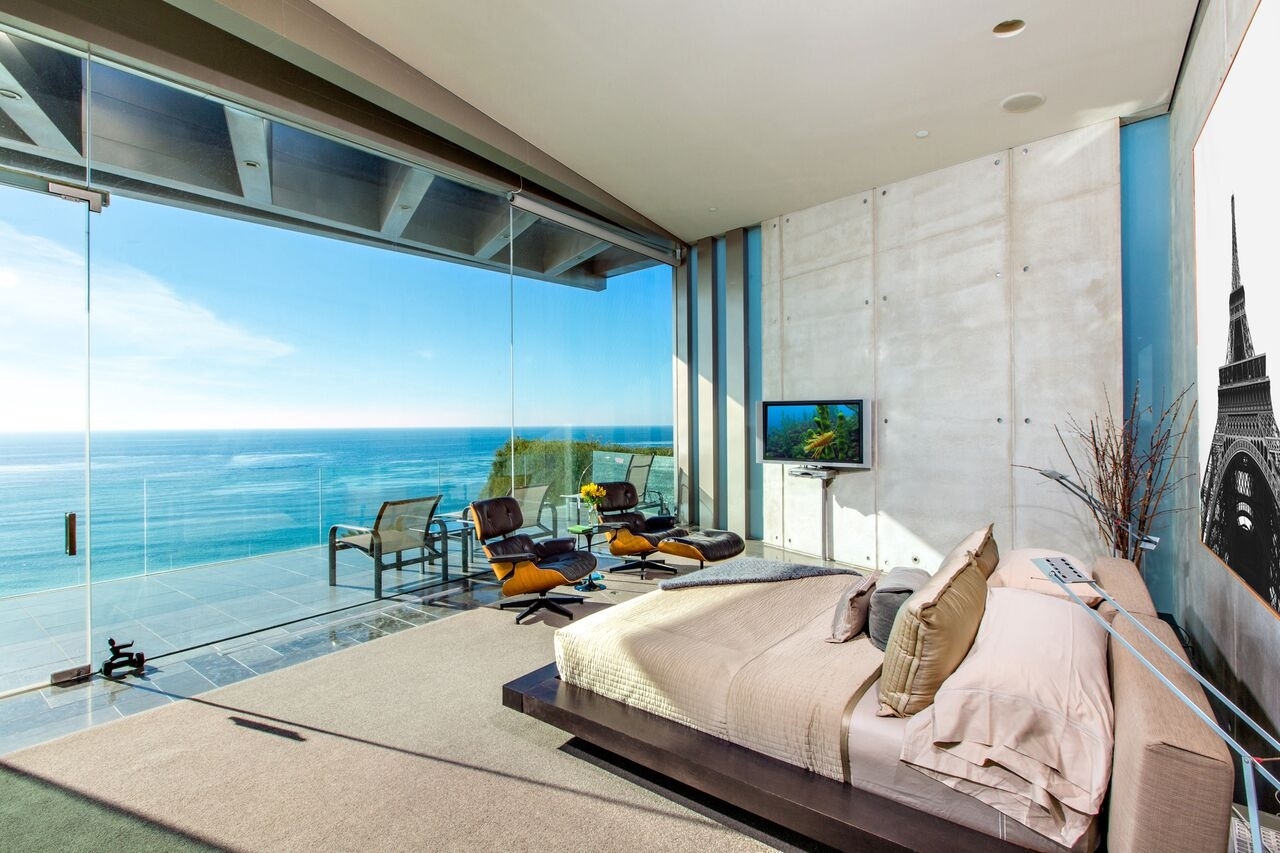 532 Neptune Avenue Encinitas, CA 92024 - Photo 8 of 10