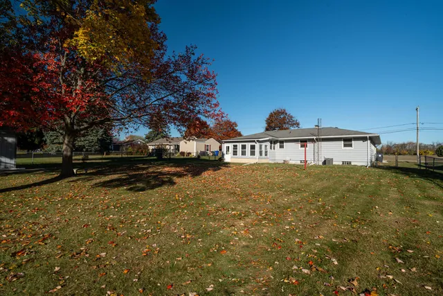 $319,900 | 4411 24th Street, Somers, WI 53144