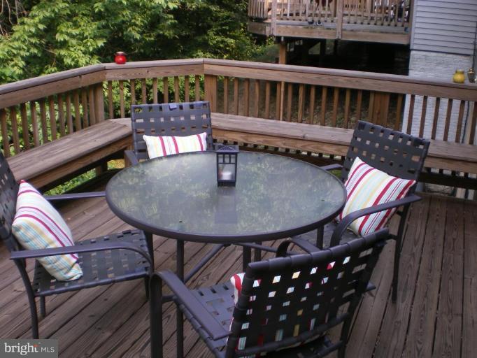 3323 Sea Port Way Silver Spring, MD 20902 - Photo 27 of 29 a view of a balcony with furniture