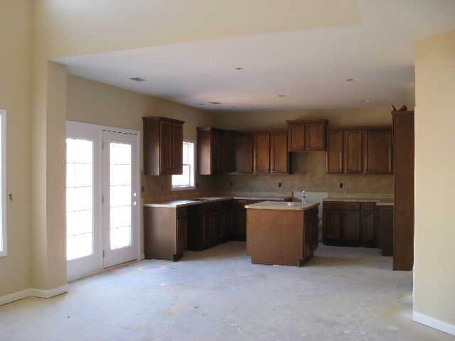 9 Buckhannon Road Greenville, SC 29607 - Photo 4 of 6 Gallery Image 4