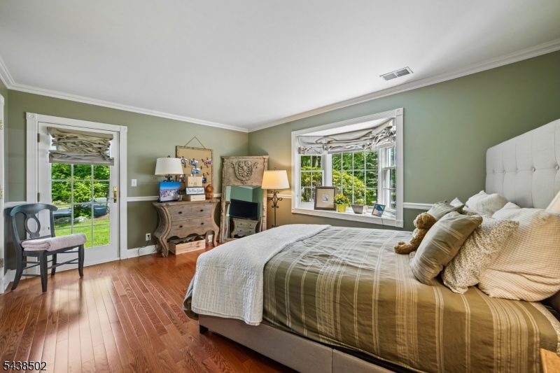 24 Canoe Brook Road Short Hills, NJ 07078 - Photo 18 of 42