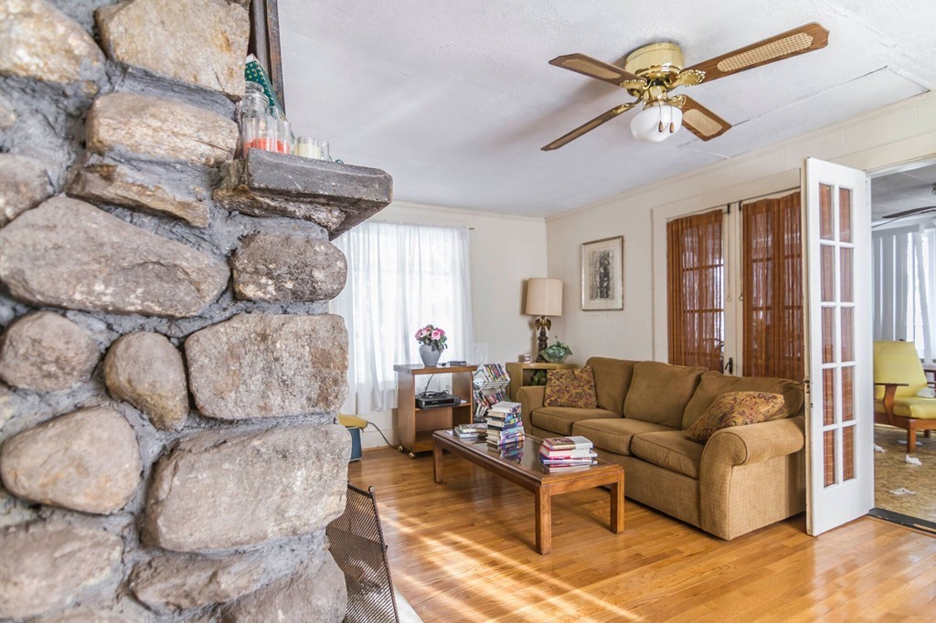 41 Shore Road North Brookfield, MA 01535 - Photo 19 of 29 Gallery Image 19