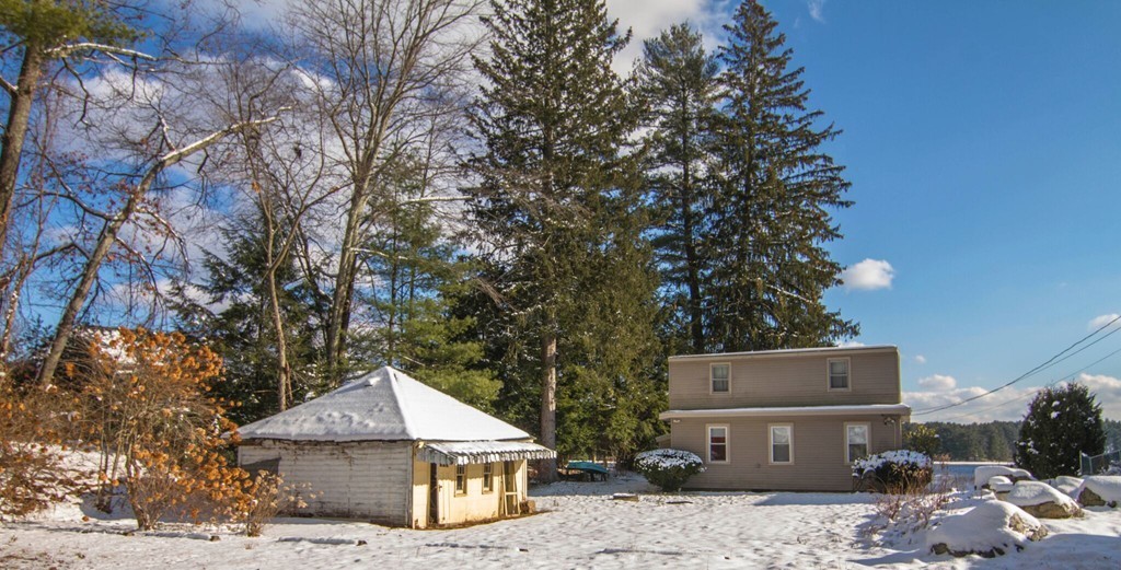 41 Shore Road North Brookfield, MA 01535 - Photo 20 of 29 Gallery Image 20