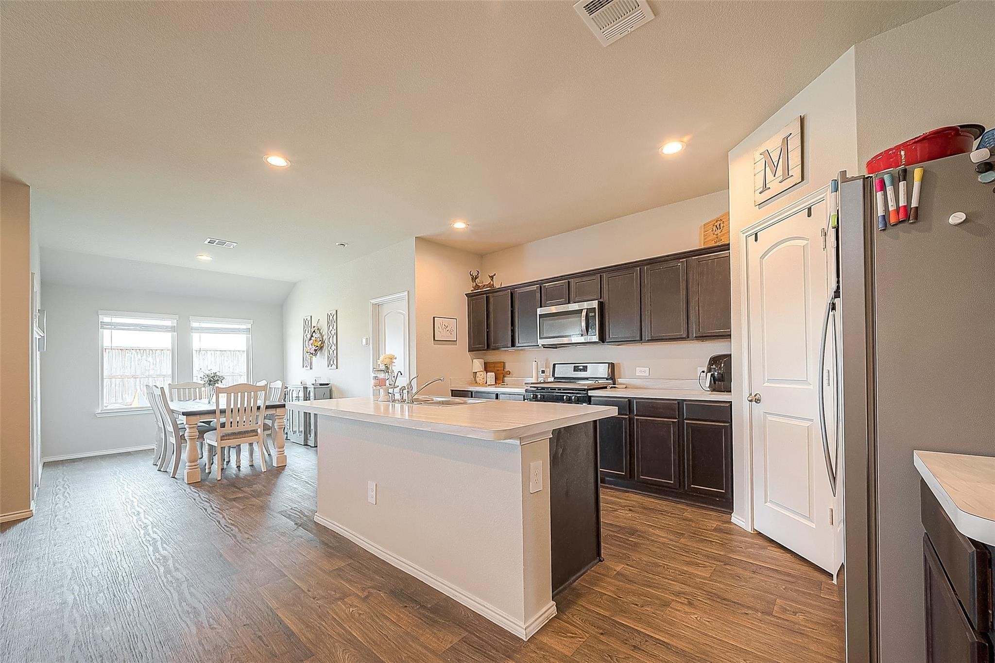 21501 Rustic Elm Drive New Caney, TX 77357 - Photo 5 of 14