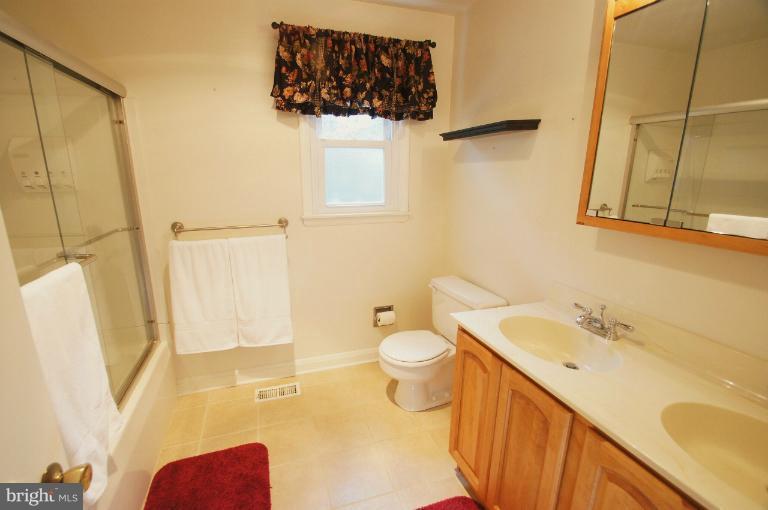 808 Whitaker Mill Road Joppa, MD 21085 - Photo 16 of 29 Bath #1