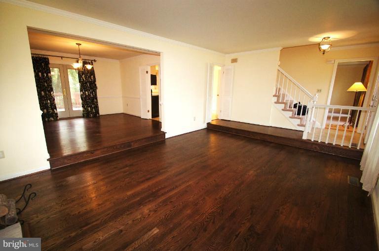 808 Whitaker Mill Road Joppa, MD 21085 - Photo 7 of 29 Living Room