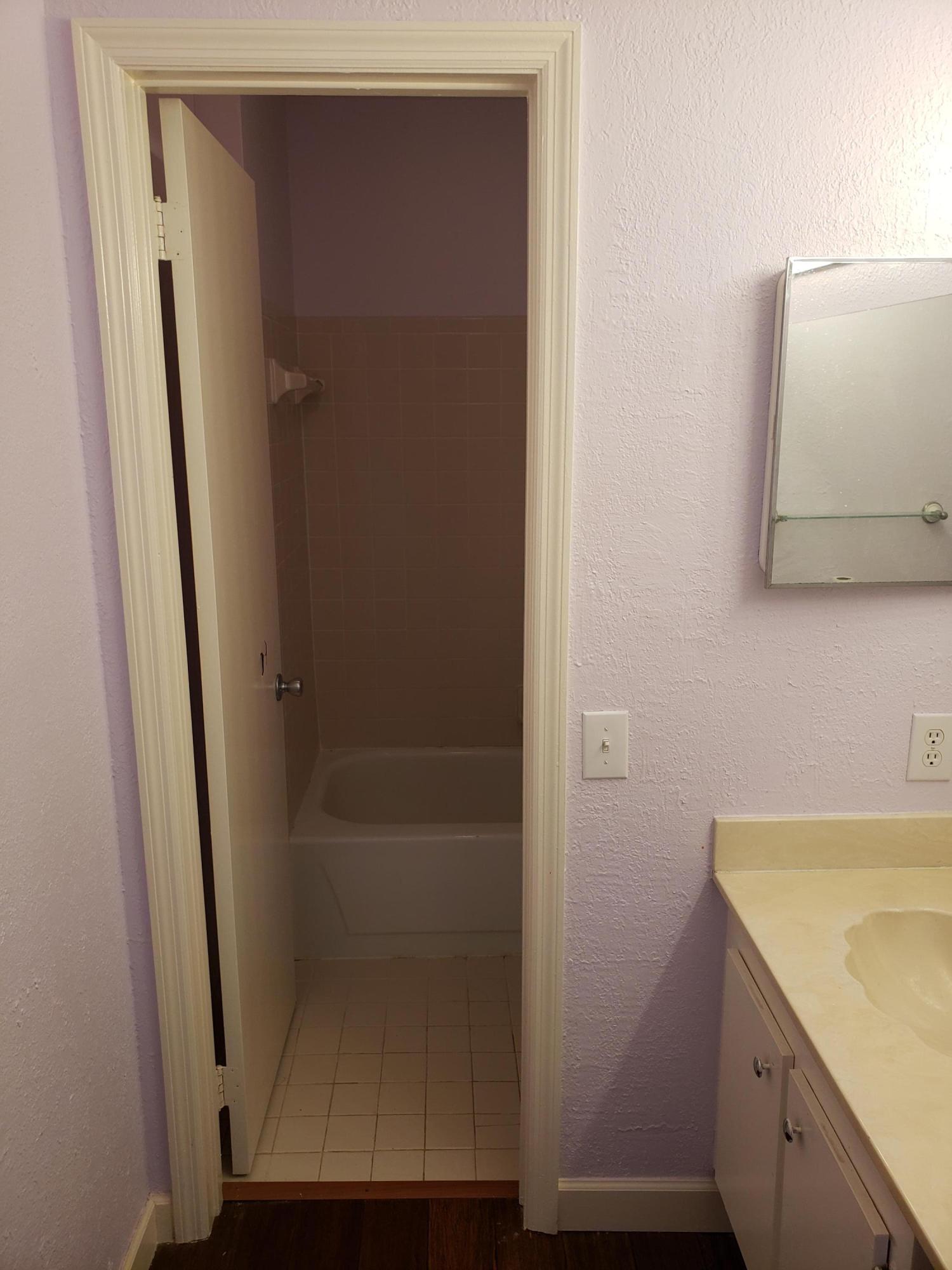7494 Courtyard Run East Boca Raton, FL 33433 - Photo 11 of 11 Hallway Secondroom