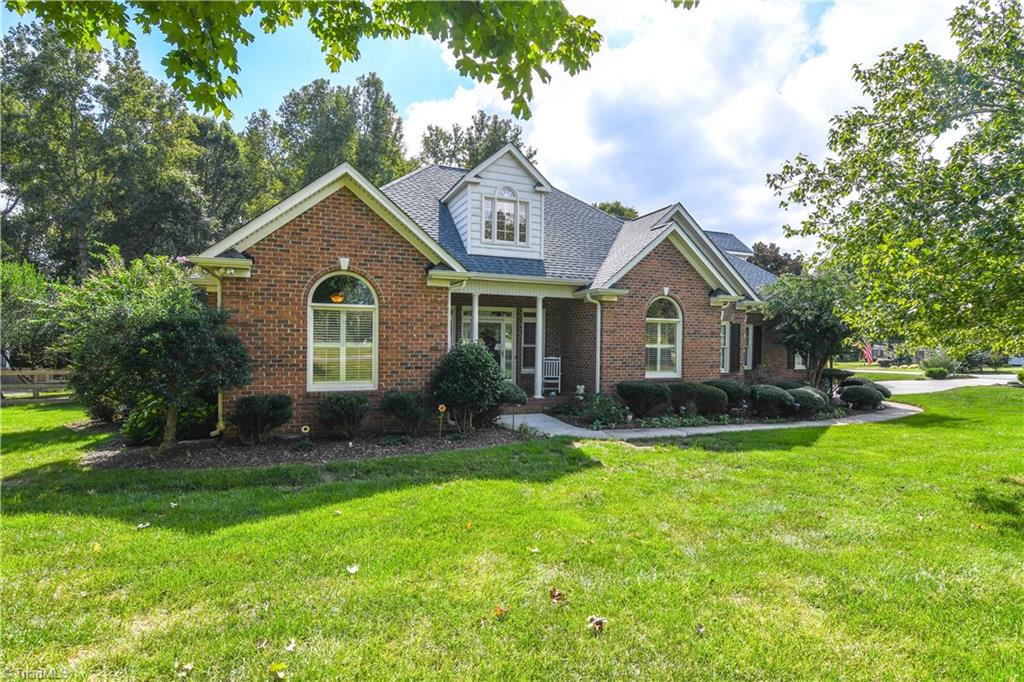 8800 Case Ridge Drive Oak Ridge, NC 27310 - Photo 1 of 24