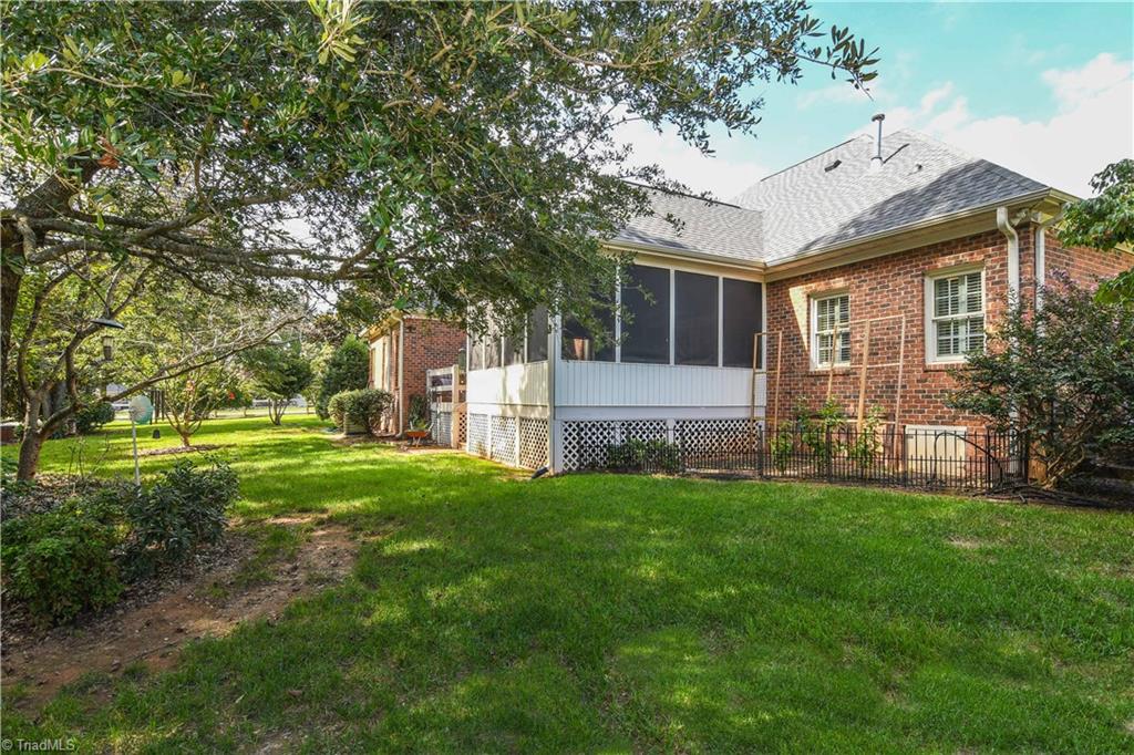 8800 Case Ridge Drive Oak Ridge, NC 27310 - Photo 22 of 24