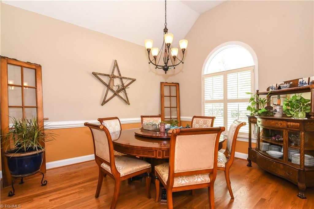 8800 Case Ridge Drive Oak Ridge, NC 27310 - Photo 5 of 24