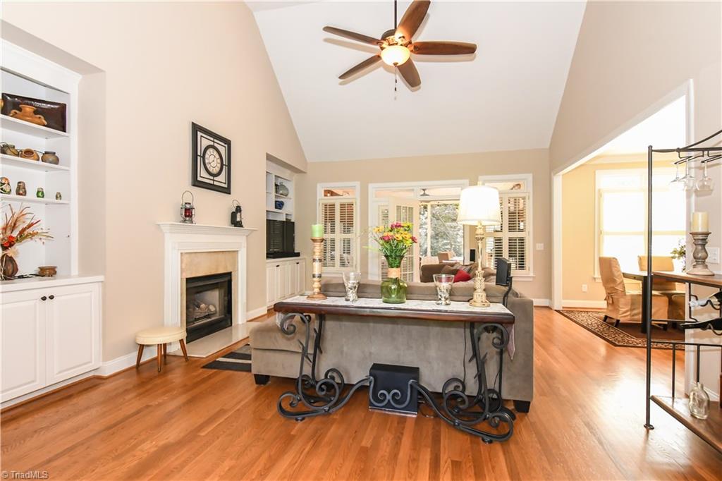 8800 Case Ridge Drive Oak Ridge, NC 27310 - Photo 7 of 24