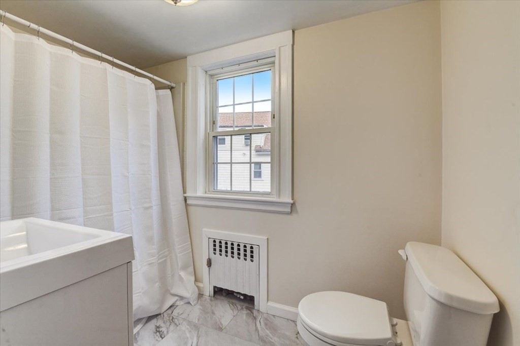 74 Boynton Street Waltham, MA 02453 - Photo 9 of 27