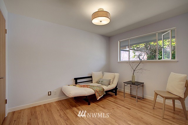 6056 50th Avenue Southwest Seattle, WA 98136 - Photo 11 of 15 Gallery Image 11