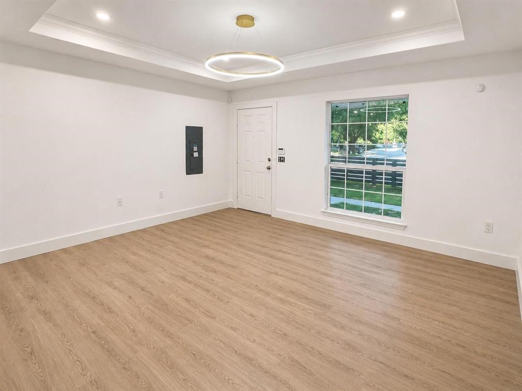 3111 Rutz Street Dallas, TX 75212 - Photo 6 of 8 Gallery Image 6