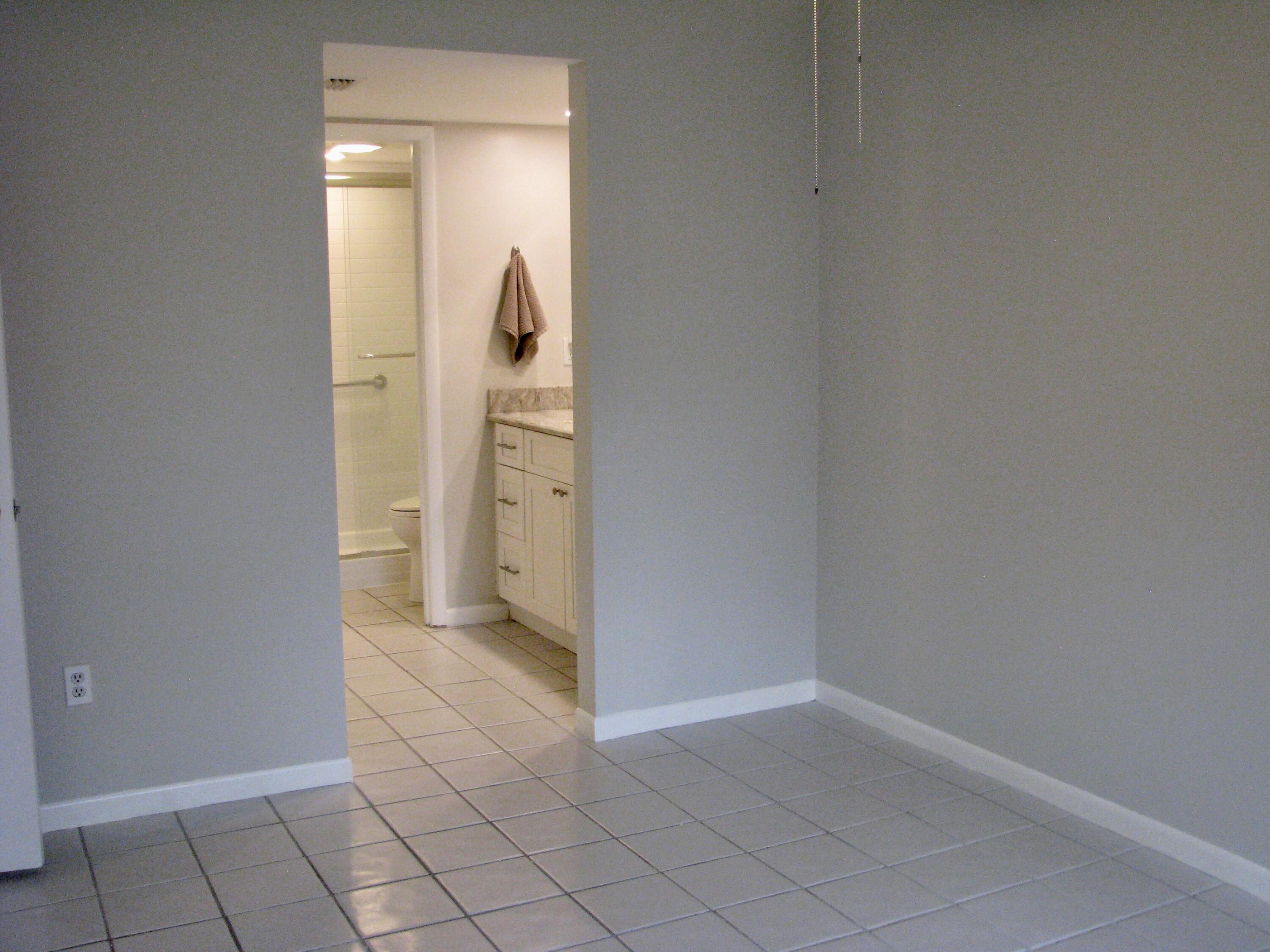 950 South Kanner Highway, Unit D4 Stuart, FL 34994 - Photo 18 of 36