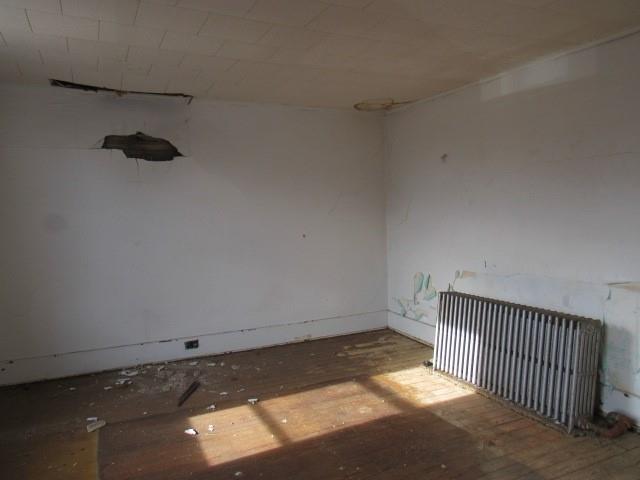1000 Davis Street Aliquippa, PA 15001 - Photo 12 of 19 a view of an empty room