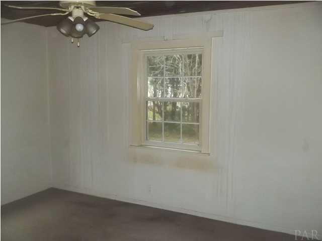 410 Robin Road Pensacola, FL 32514 - Photo 8 of 8 Gallery Image 8
