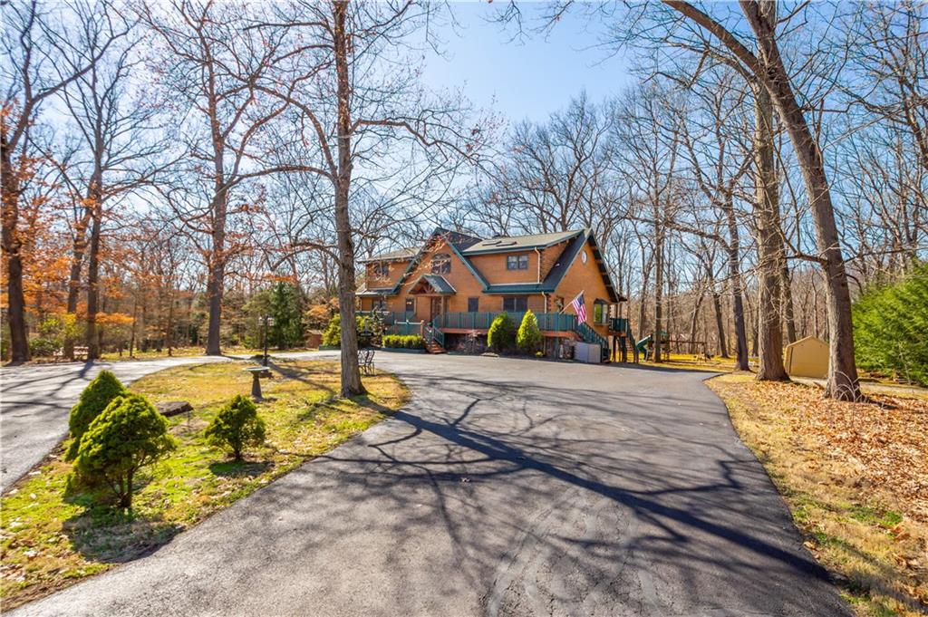 406 Golden Grove Road Baden, PA 15005 - Photo 2 of 25