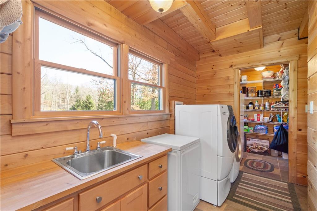 406 Golden Grove Road Baden, PA 15005 - Photo 11 of 25
