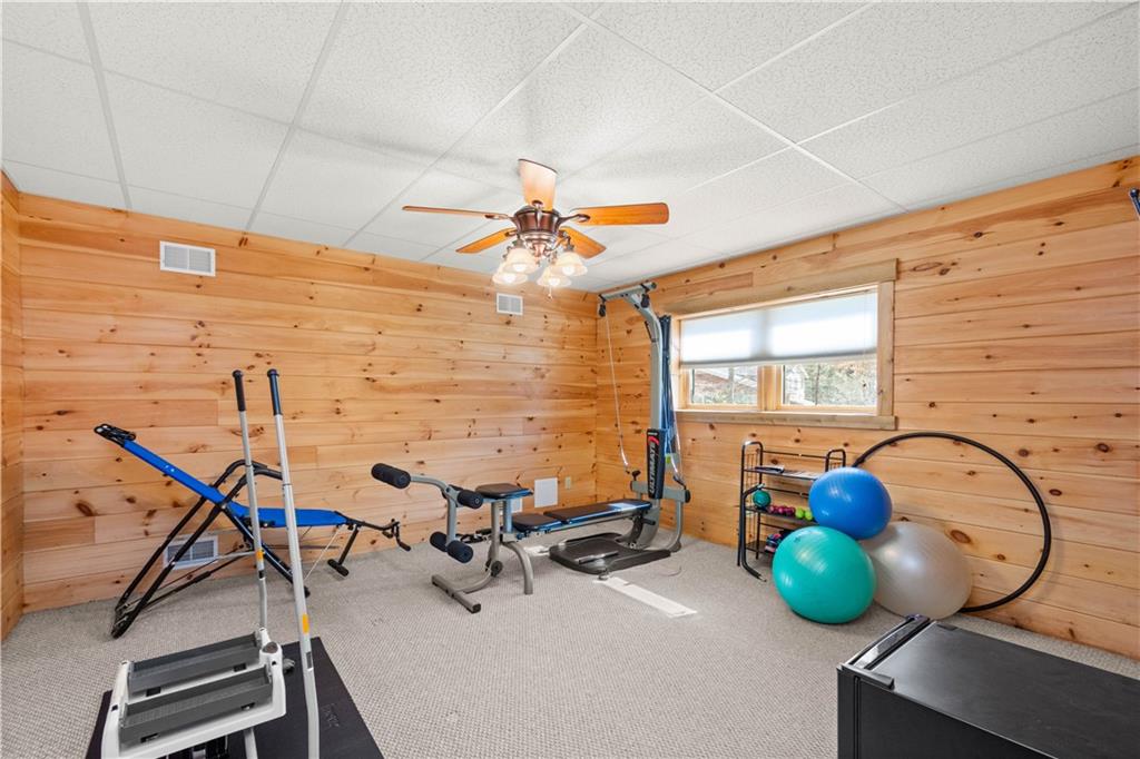 406 Golden Grove Road Baden, PA 15005 - Photo 20 of 25