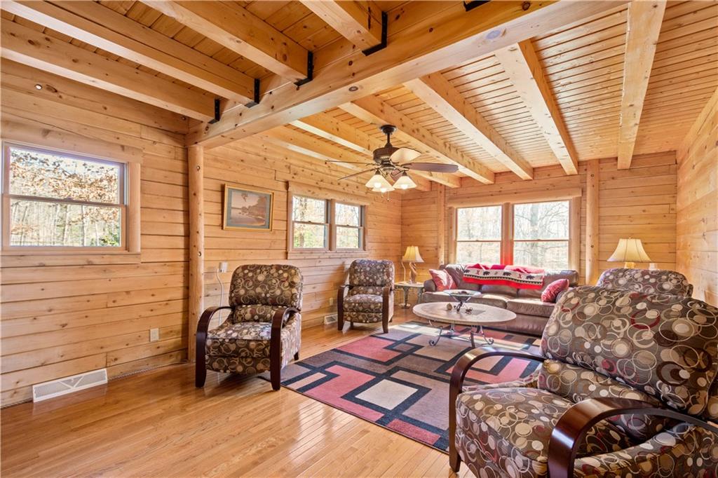 406 Golden Grove Road Baden, PA 15005 - Photo 8 of 25