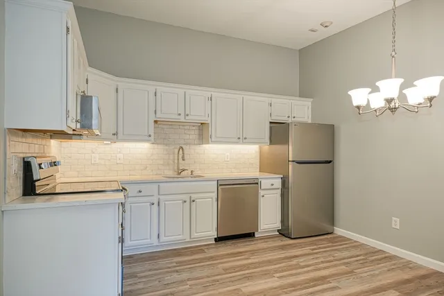 $2,500 | 74 Beach Street, Unit 112, Woburn, MA 01801