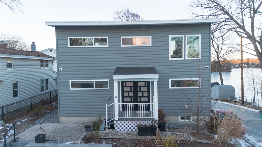 19 Sandy Bar Drive Worcester, MA 01604 - Photo 3 of 42 a front view of a house with stairs