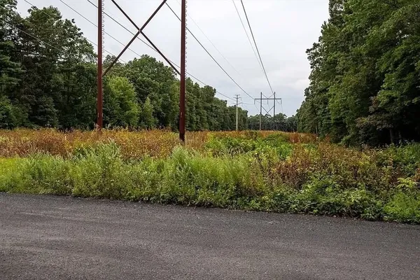 $30,000 | 46 Washington Road, Wilbraham, MA 01095