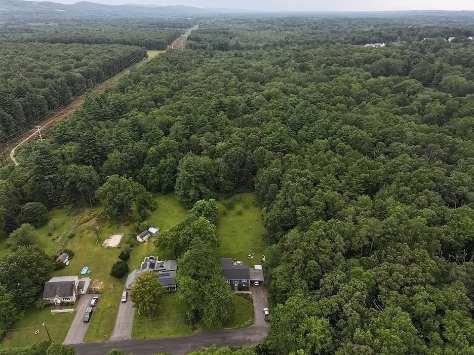 46 Washington Road Wilbraham, MA 01095 - Photo 7 of 7