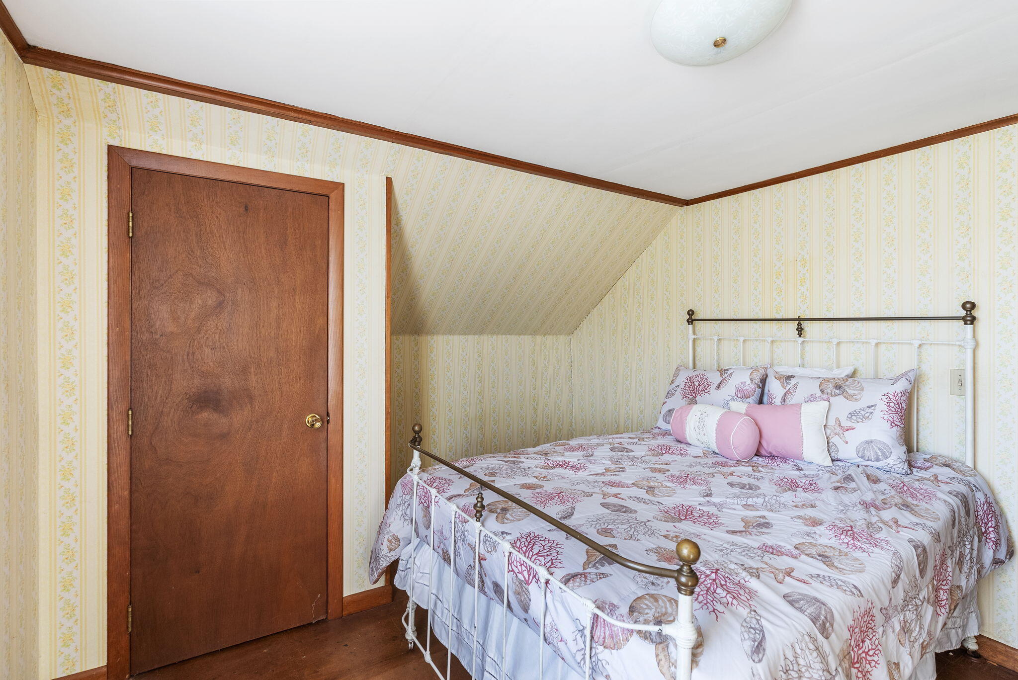 1531 Wagner Bridge Road Waldoboro, ME 04572 - Photo 18 of 40 18-web-or-mls-DSC06446