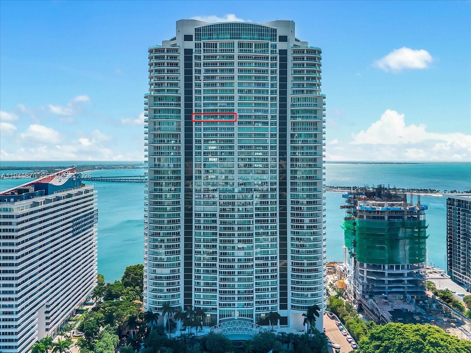 1643 Brickell Avenue, Unit 3904 Miami, FL 33129 - Photo 25 of 26 a front view of a building