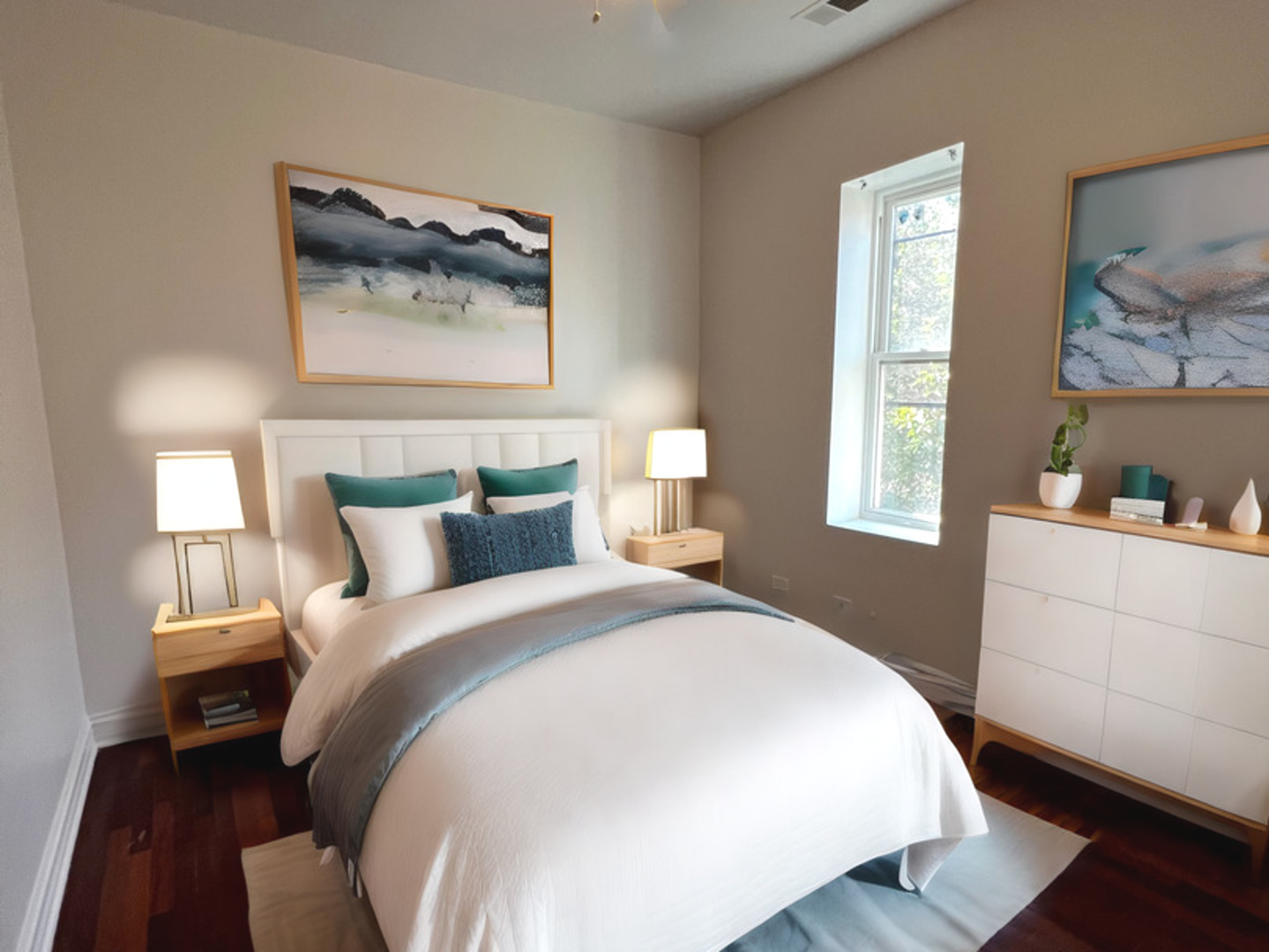 1519 East Marquette Road, Unit 2W Chicago, IL 60637 - Photo 4 of 11