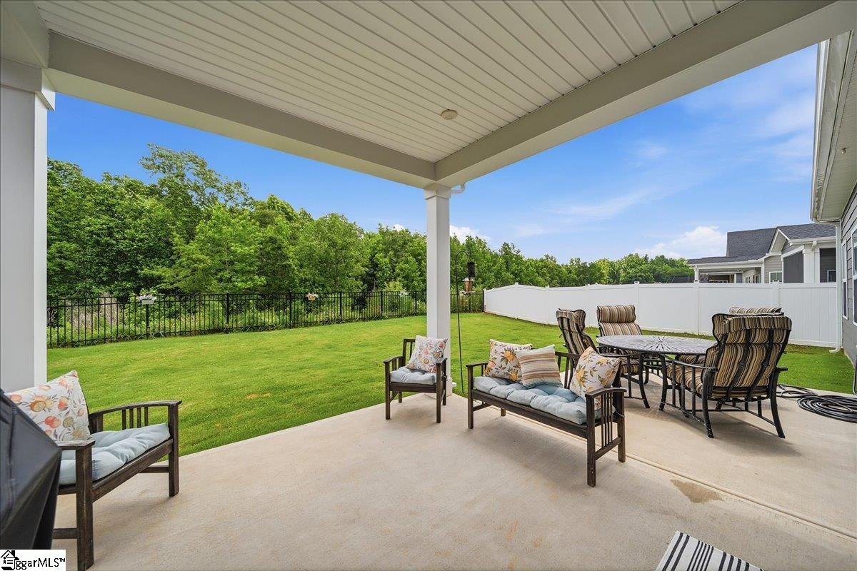 132 Dunroyal Road Fountain Inn, SC 29644 - Photo 31 of 44