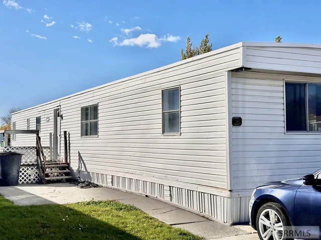 $1,165 | 275 West Oak Street, Unit 19, Shelley, ID 83274