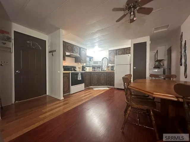 $1,165 | 275 West Oak Street, Unit 19, Shelley, ID 83274