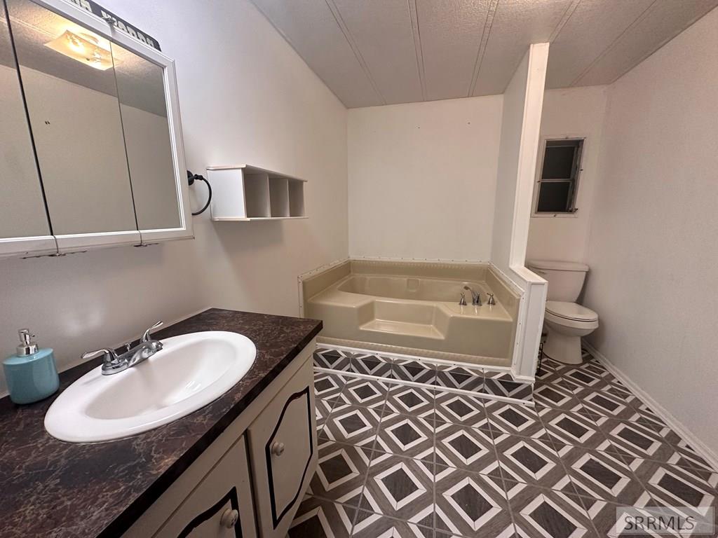 275 West Oak Street, Unit 19 Shelley, ID 83274 - Photo 17 of 21