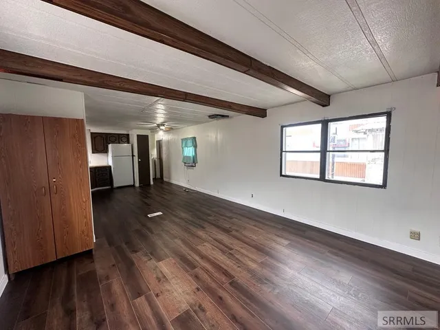 $1,165 | 275 West Oak Street, Unit 19, Shelley, ID 83274