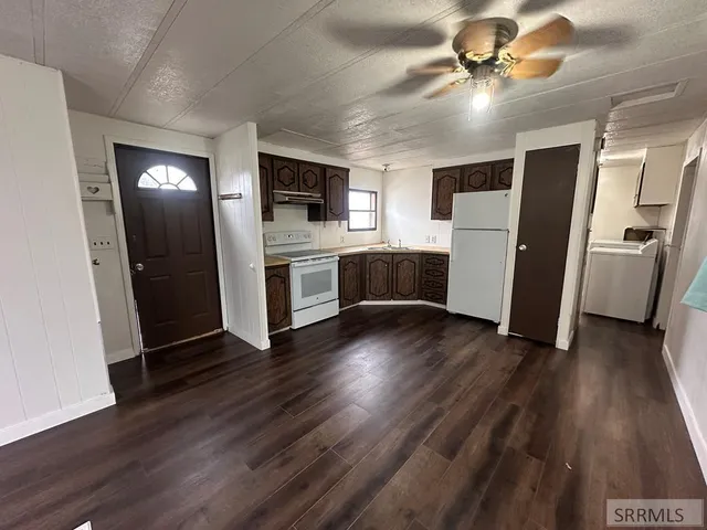 $1,165 | 275 West Oak Street, Unit 19, Shelley, ID 83274