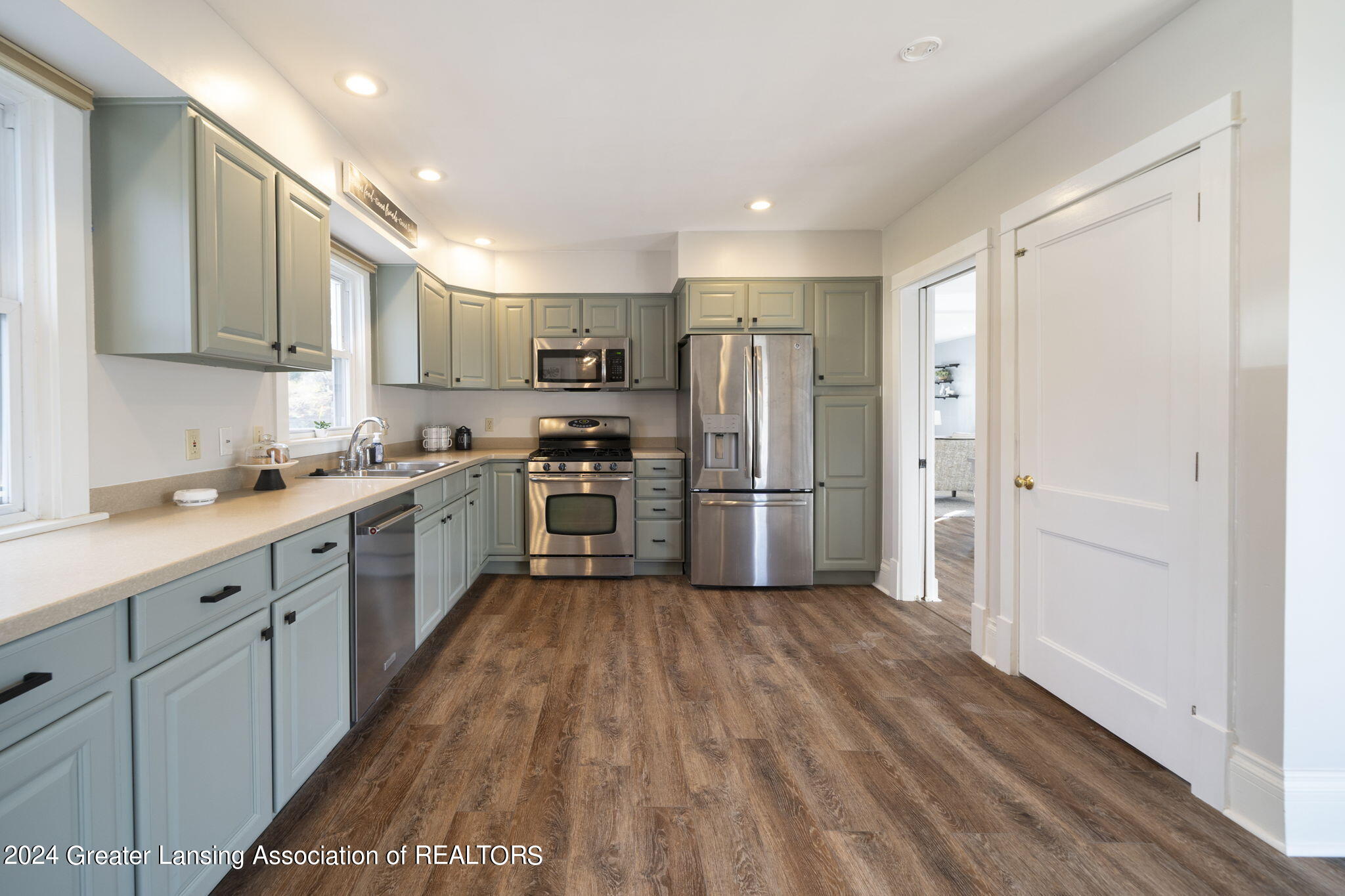 2072 Hamilton Road Okemos, MI 48864 - Photo 17 of 52 17-web-or-mls-2072-hamilton-rd