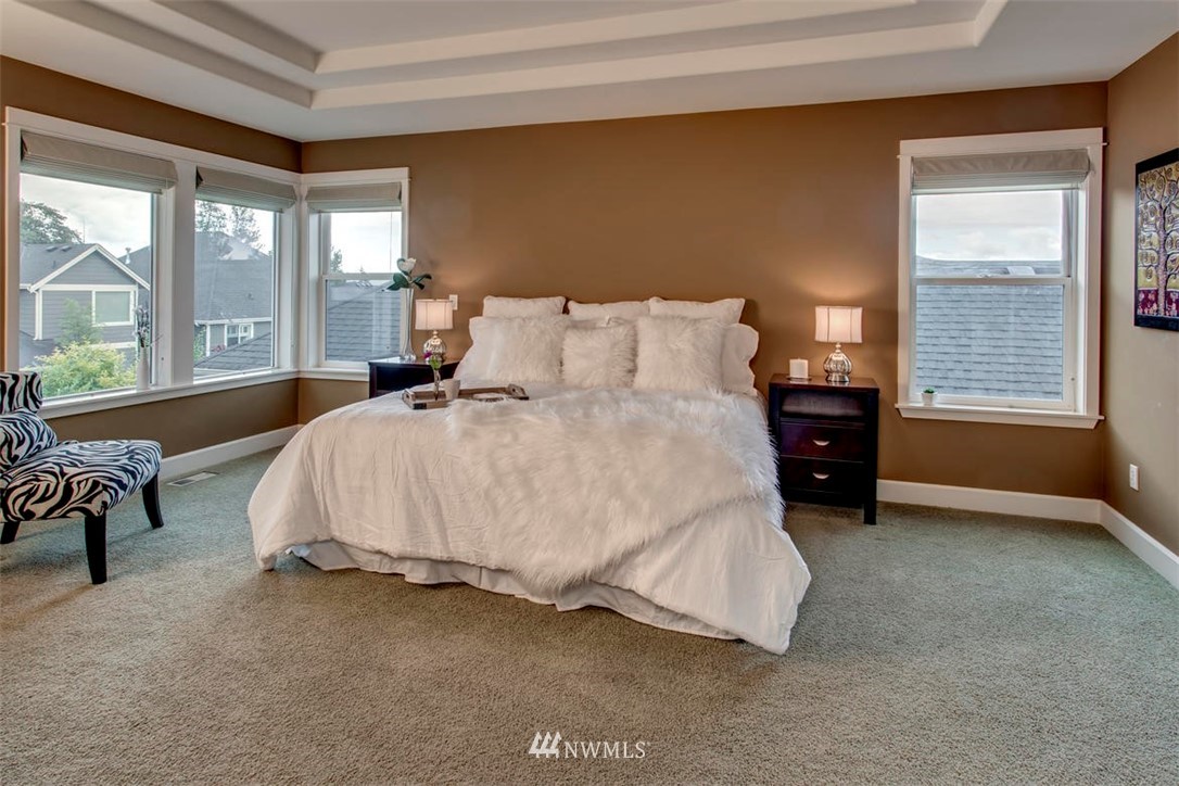817 South 37th Place Renton, WA 98055 - Photo 14 of 25