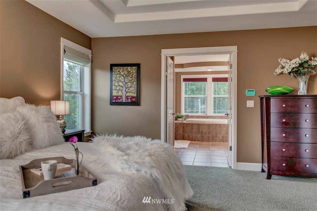 817 South 37th Place Renton, WA 98055 - Photo 16 of 25