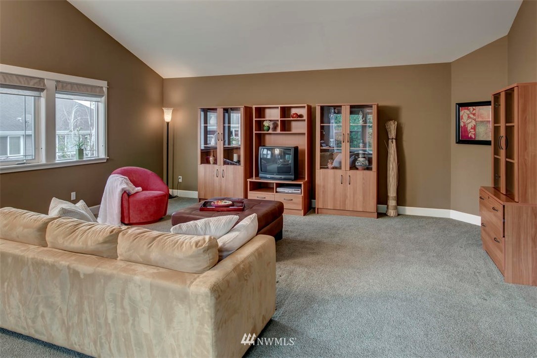 817 South 37th Place Renton, WA 98055 - Photo 20 of 25