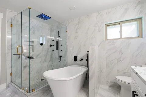 $895,000 | 4423 Apollo Street, Houston, TX 77018