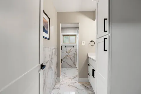 $895,000 | 4423 Apollo Street, Houston, TX 77018